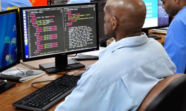 The Last Mile, la organización que empodera a los prisioneros enseñando programación