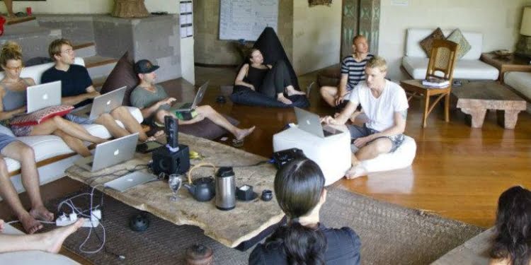 Housepreneurs, el hotel para las startups