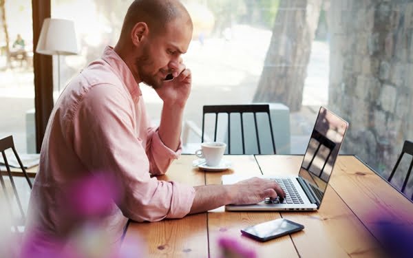 Cómo construí una empresa millonaria sin empleados