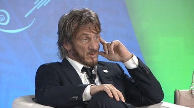 Sean Penn habló con jóvenes emprendedores en Lima