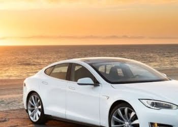 #IoT: Los coches de Tesla pueden estacionarse solos