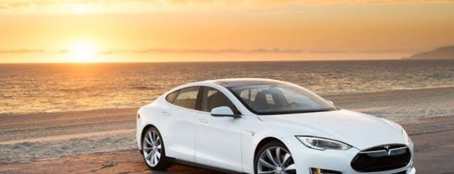 #IoT: Los coches de Tesla pueden estacionarse solos