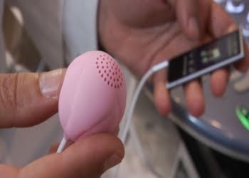 CURIOSO: Crean dispositivo vaginal para que el bebé escuche música desde el útero