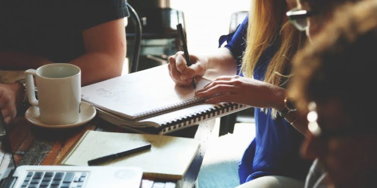Mercado de trabajo más transparente: Empleados validan  las empresas en las que trabajan