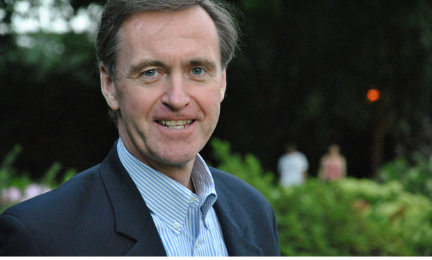 CHRIS LOWNEY: Los dueños de pymes pueden aprender del Papa a reflexionar y a ensuciarse los pies”