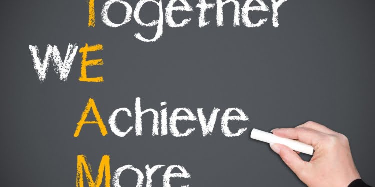 4 formas de mantener motivado y productivo al equipo de tu startup