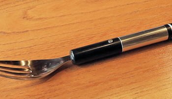 #CURIOSO: Crean un tenedor que podría acabar con los excesos de sal