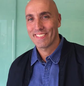 PASES: Director de marca para Isadora