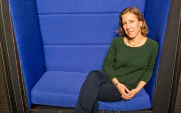 La historia de la mujer que le alquiló su garage a Google y hoy es la CEO de YouTube