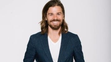 Todo vuelve: Dan Price, el mejor jefe del mundo es sorprendido por su equipo