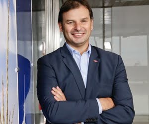 PASES: Nuevo Presidente de la Cámara de la Industria Química y Petroquímica de Argentina