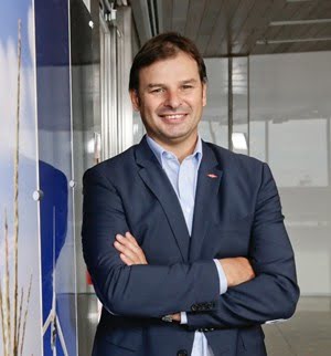 PASES: Nuevo Presidente de la Cámara de la Industria Química y Petroquímica de Argentina