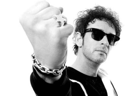 Súper frases para emprender de grandes rockeros