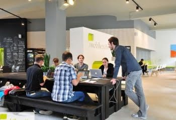 3 maneras de adaptar el liderazgo al concepto de oficina abierta