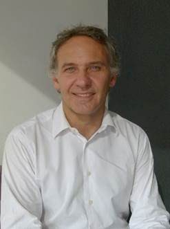 PASES: Director de Desarrollo Comercial de Contract Workplaces Argentina