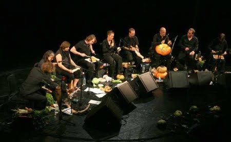 CURIOSO: Una orquesta de Londres toca con instrumentos hechos con vegetales