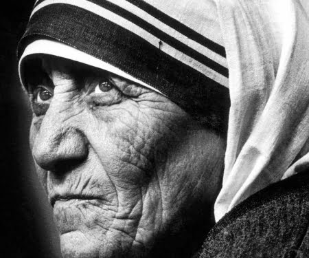 EL GURÚ DIARIO: Madre Teresa: «Trabajo en equipo»