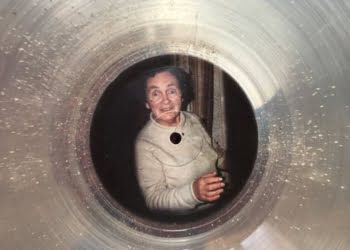 Las cenizas humanas aplicadas a emprendimientos diversos: desde vinilos a diamantes