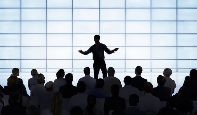 COLOMBO: Oratoria: Los cuatro tipos de discursos