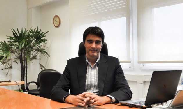 PASES: Director de Administración, Control y Finanzas de FCA Automobiles Argentina S.A