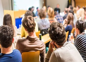 La educación es la industria pesada de una nación