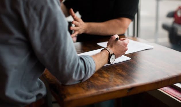 Cómo crear un elevator pitch que no suene cursi