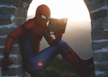 La verdad tiene estructura de ficción
