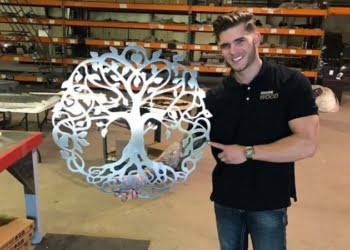 STARTUP EN 1° PERSONA: Colin Wayne, el emprendedor que abandonó la escuela y se convirtió en un CEO millonario