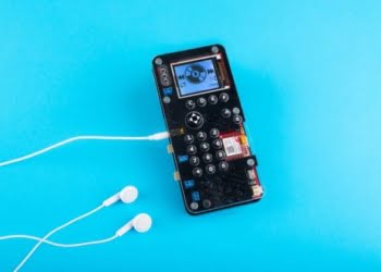 Armá tu propio celular con MAKERphone