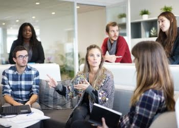 Liderazgo compartido: 3 Técnicas efectivas para tomar decisiones grupales