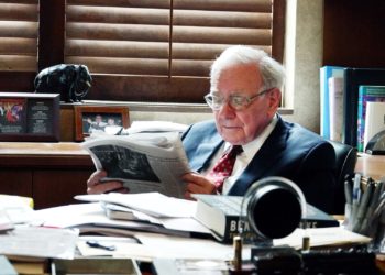 Entre los documentales de negocios más recomendables se encuentra Becoming Warren Buffett