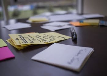 Claves para validar tu modelo de negocio: La entrevista cliente-problema solución