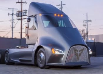 ET-One, el camión semi eléctrico