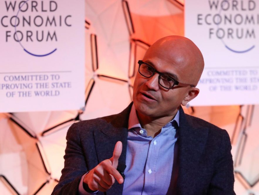 Satya Nadella recomendó tres libros para los hombres de negocios en Davos