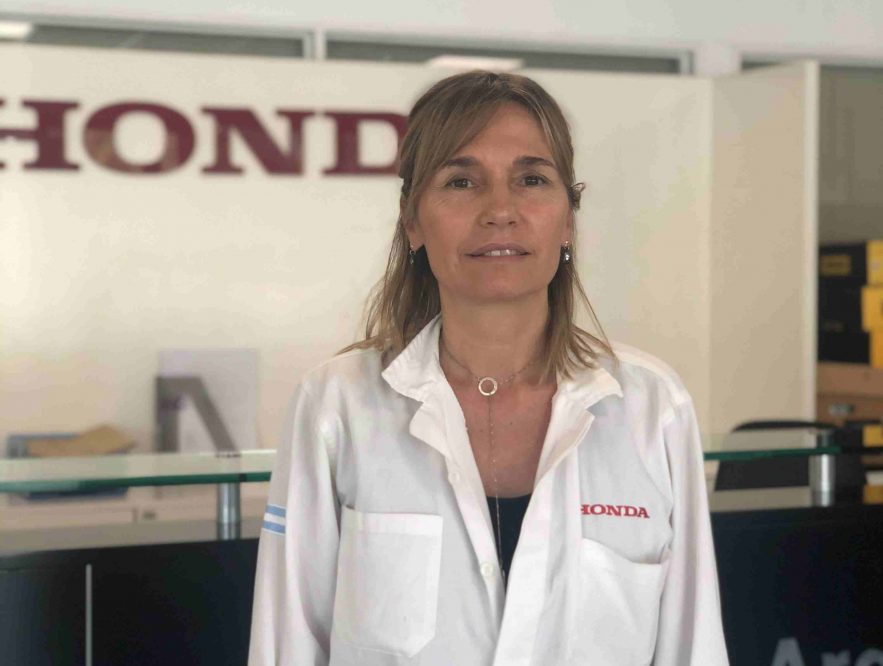 VIviana Daleoso, gerente de RRII de Honda