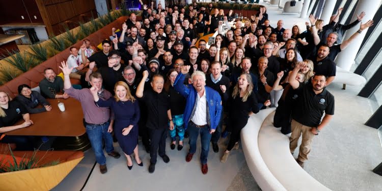 Branson comparte su vasta experiencia en delegación de tareas para conformar un gran equipo