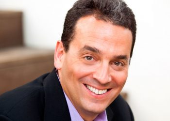 Daniel Pink aconseja a líderes resilientes