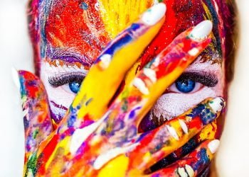Emprender implica varias cosas y una de ellas es tener una visión diferente al común de la gente. De eso se trata la mirada emprendedora