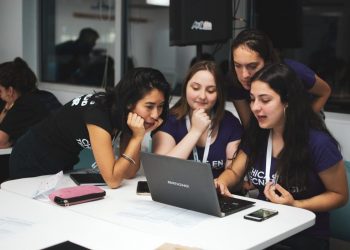 Nueva convocatoria de Chicas en Tecnología