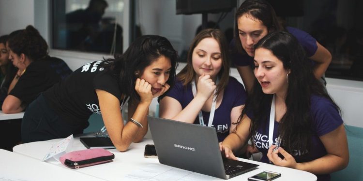 Nueva convocatoria de Chicas en Tecnología