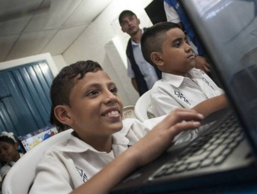 la digitalización es clave en la educación