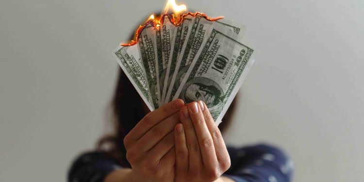 5 startups que fracasaron a pesar de recaudar us$ 500 millones