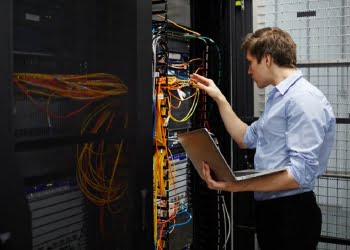 Página web: ¿Qué es un hosting y cómo elegirlo?