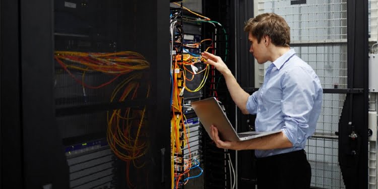 Página web: ¿Qué es un hosting y cómo elegirlo?