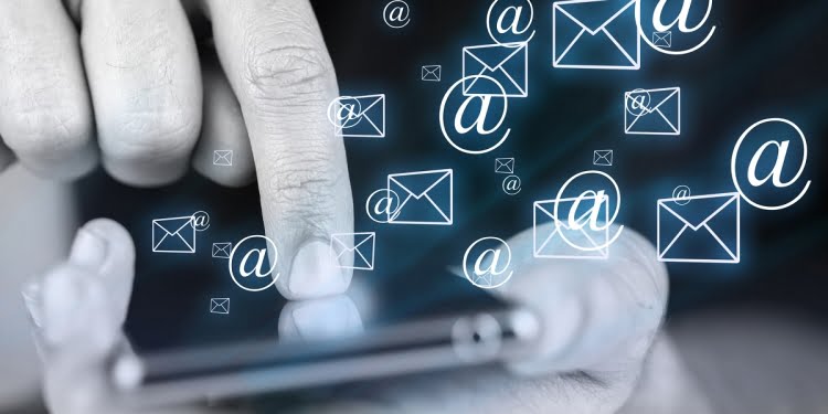 5 millonarios dan su secreto para escribir correos electrónicos que recibirán respuesta