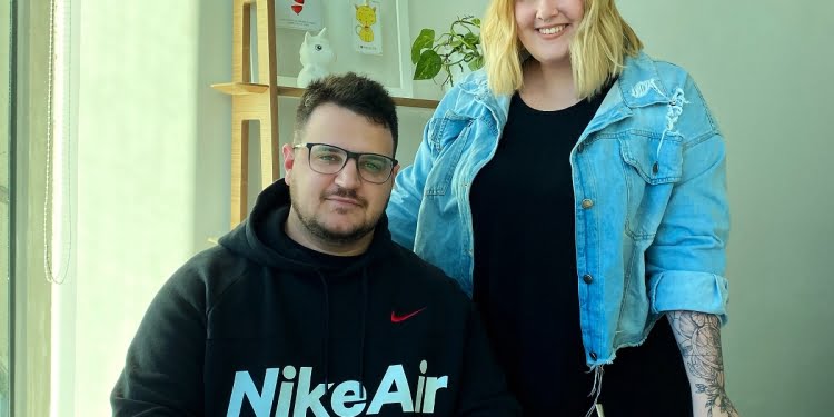 Empretienda, la plataforma creada por Ariana Onega y Luciano Ghione