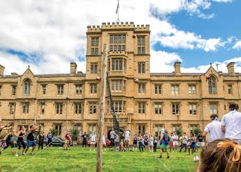 Jóvenes colombianos pueden acceder a becas para estudiar en Australia