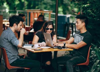¿Cómo piensan los verdaderos millennials?