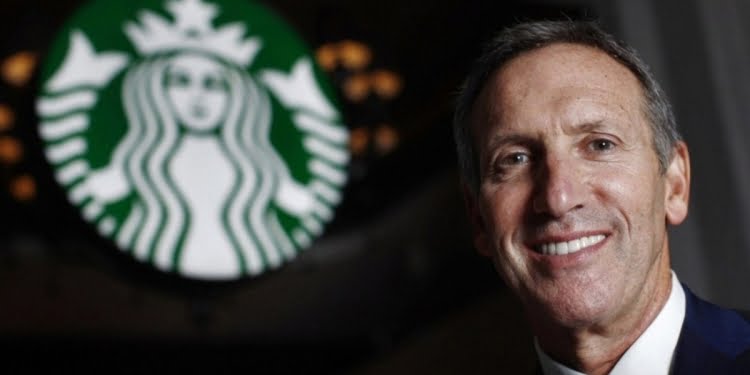La decisión del CEO de Starbucks que costó usd 20.000 millones