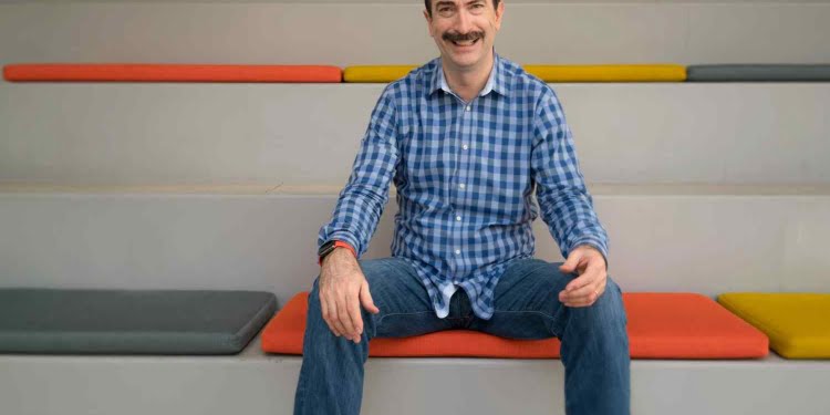 Tom Kelly: “Para ser creativo necesitas tener coraje”
